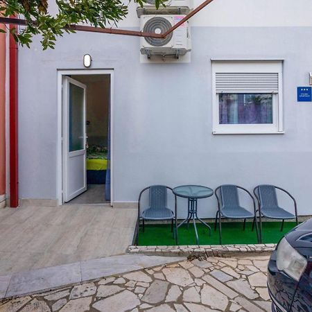 Villa Dora ##3 Цриквеница Экстерьер фото