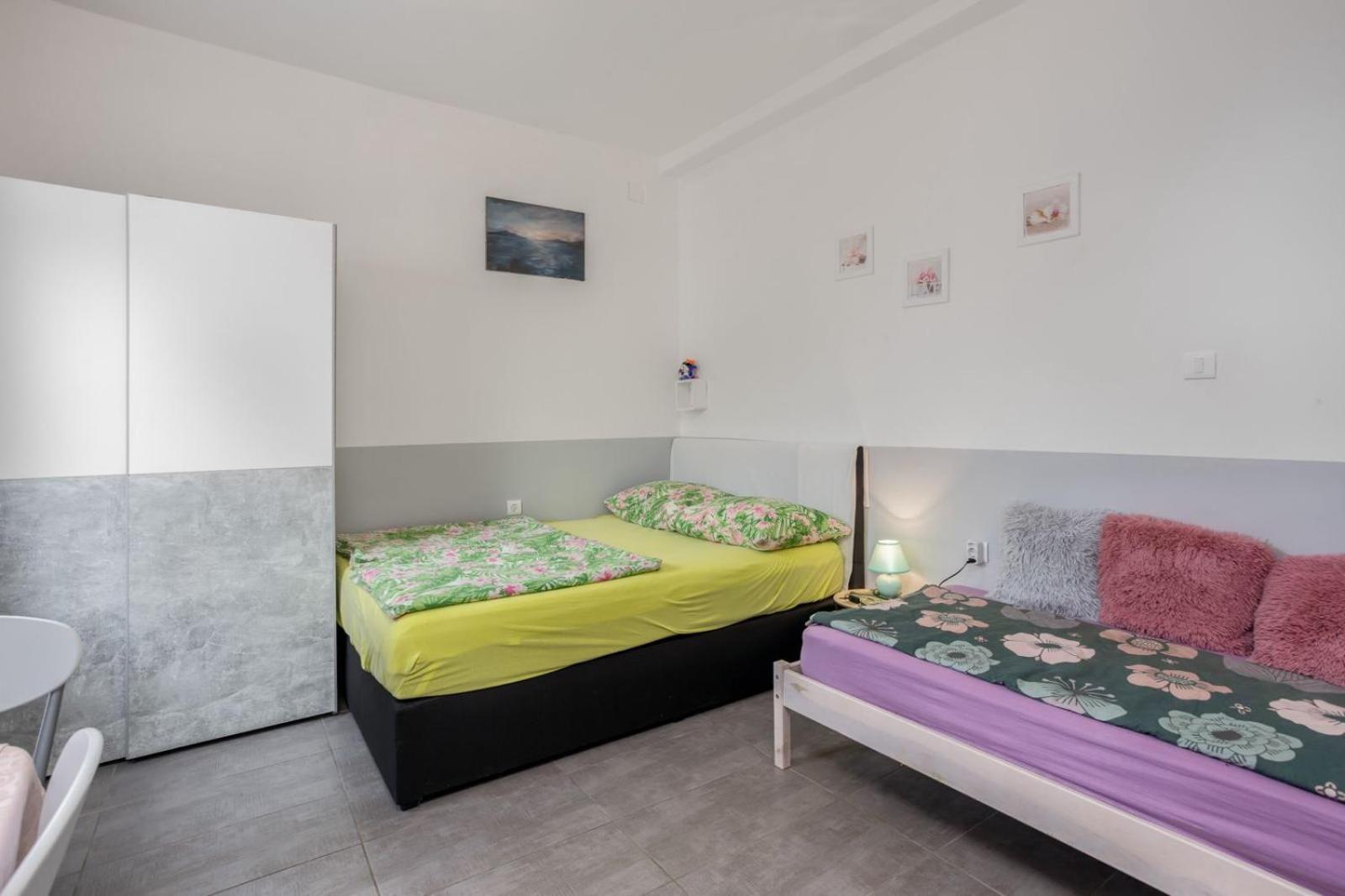 Villa Dora ##3 Цриквеница Экстерьер фото